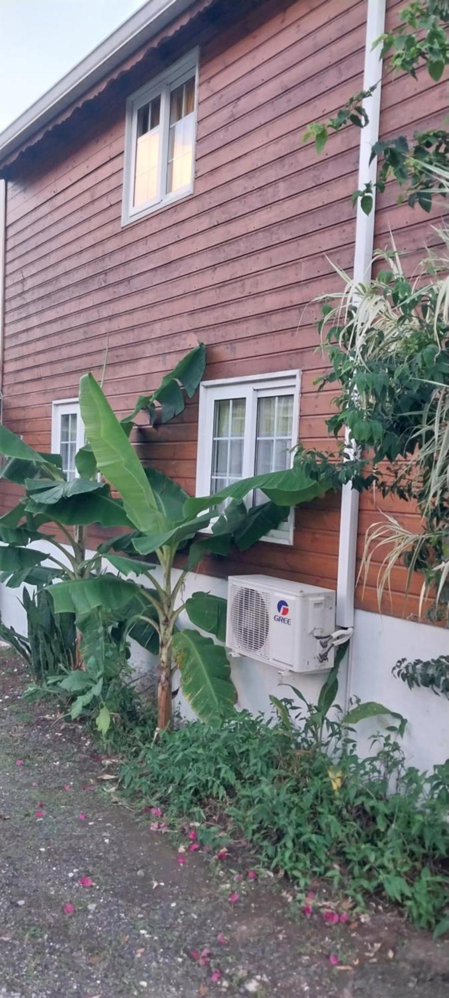 Le Cosy Bungalow De Lili / 5Min De L'Aeroport ليه أبيم المظهر الخارجي الصورة